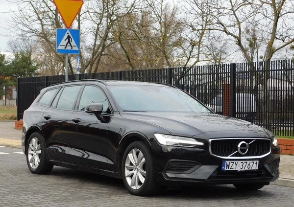 Volvo V60 cena 76980 przebieg: 210000, rok produkcji 2018 z Warta małe 436